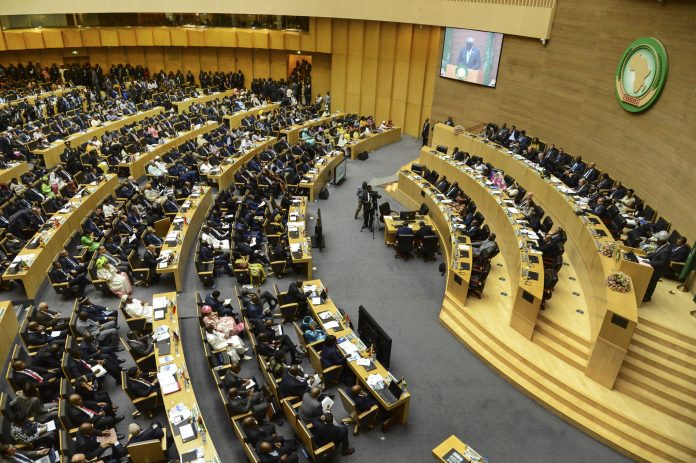 AFRICAN UNION: Plans To Send 90-Member Observer Team