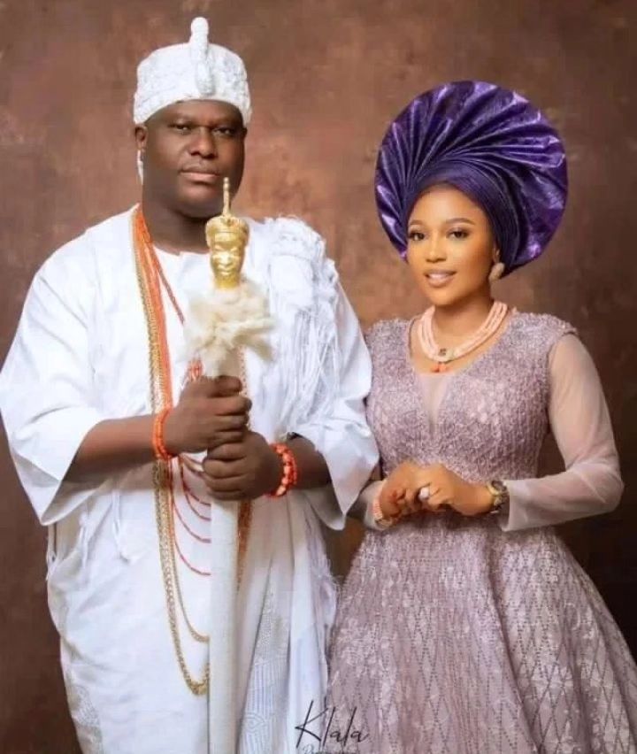 Latest Wife, Ooni Unveils Olori Akinmuda