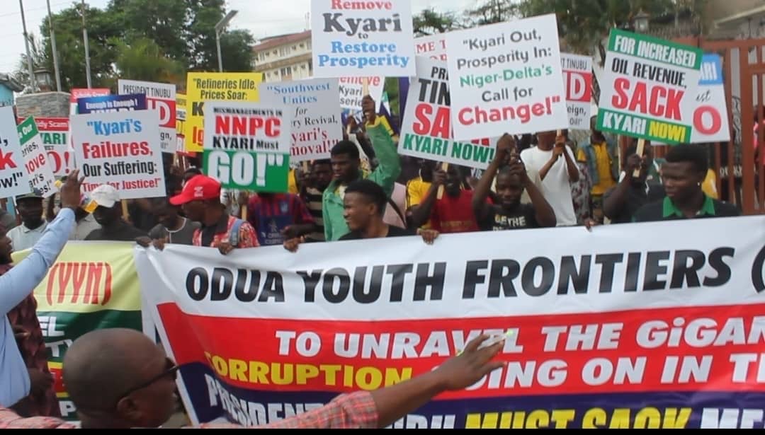 Protest Rocks South West As Yoruba Youths, CSOs, Others Demand Immediate Sack, Probe NNPCL’s GCEO Mele Kyari   