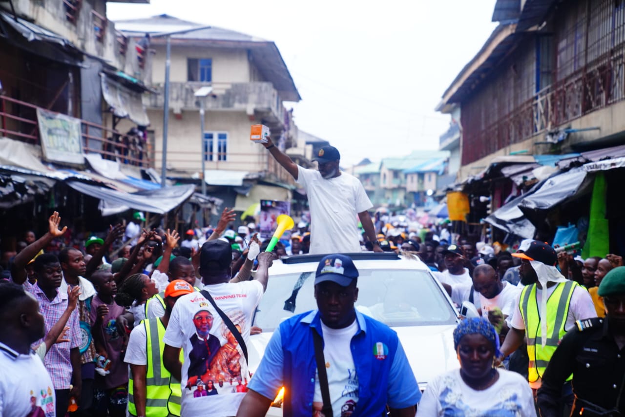 Massive Mega Rally Rocks Oshodi/Isolo as Political Heavyweights Declare Full Support for Kendoo’s Second Term Bid