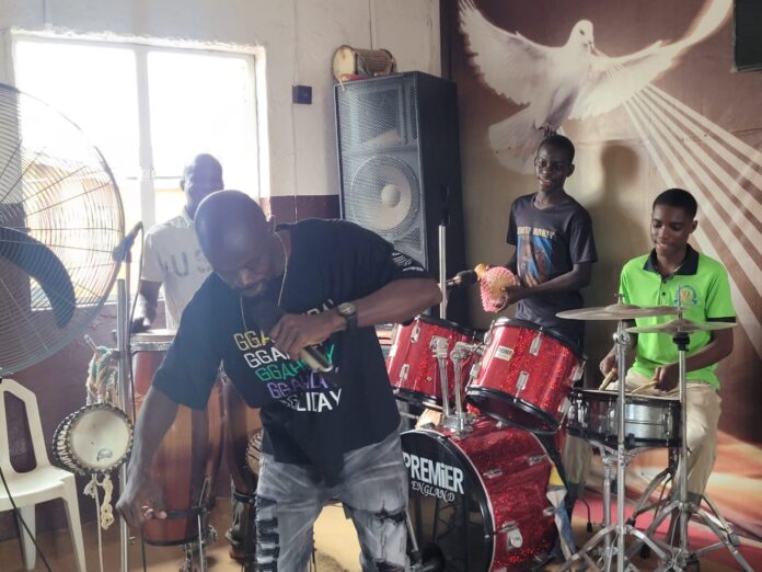 OHWO GLORY ERHUVWU: The Rising Lagos-Born Music Talent Captivating Audiences with Passion and Creativity