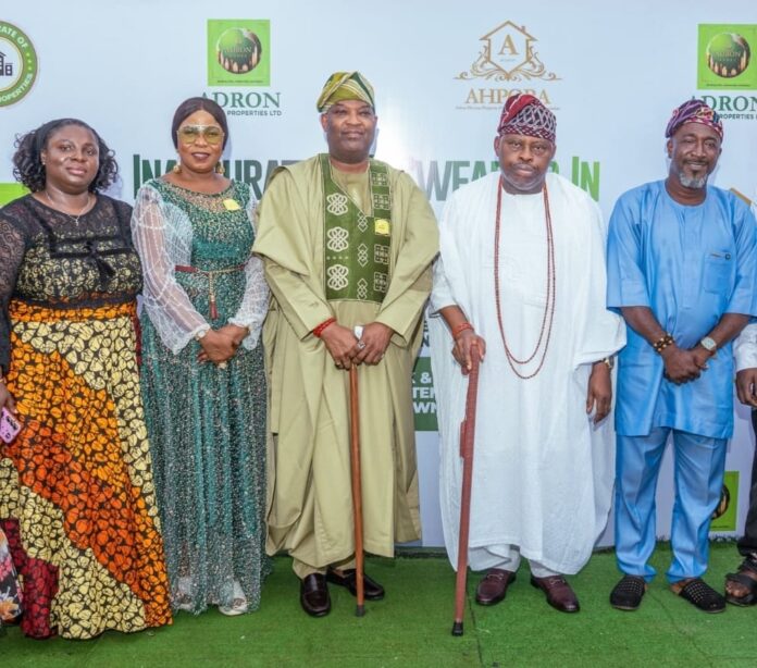 L-R: Mrs. Augustina Chuks, Chairman uptown zone, Mrs Adenike Ajobo, MD Adron Homes, Sir, Aare Adetola EmmanuelKing KOF, Chairman/GCEO Adron Homes Properties Limited, HRH, Oba Peter Oluwole Ogunbayo, Otete III, Odemo of Isara Remo, Alhaji Akeem Segun Koletowo, Chairman, Downtown Zone at the inauguration and swearing in ceremony of Adron Homes & Property Owners & Residents Association (AHPORA) EXCOs of Treasure Park & Gardens Phase 2, Downtown Estate, Shimawa Ogun State, on Sunday, 18th October, 2026 held at the Event Ground of the Estate.